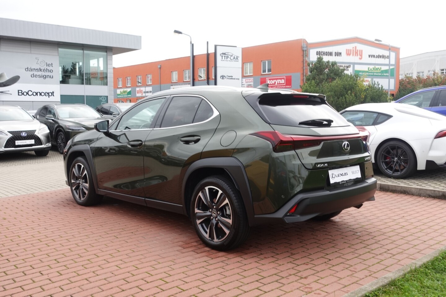 Lexus UX