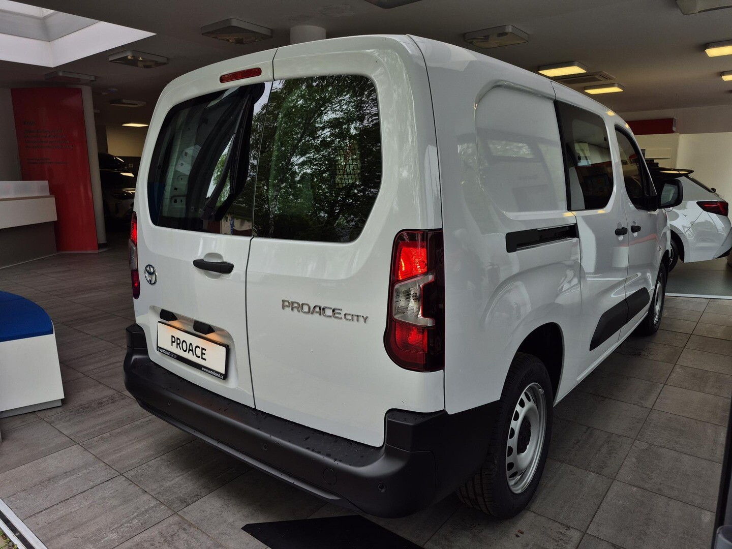 Toyota PROACE