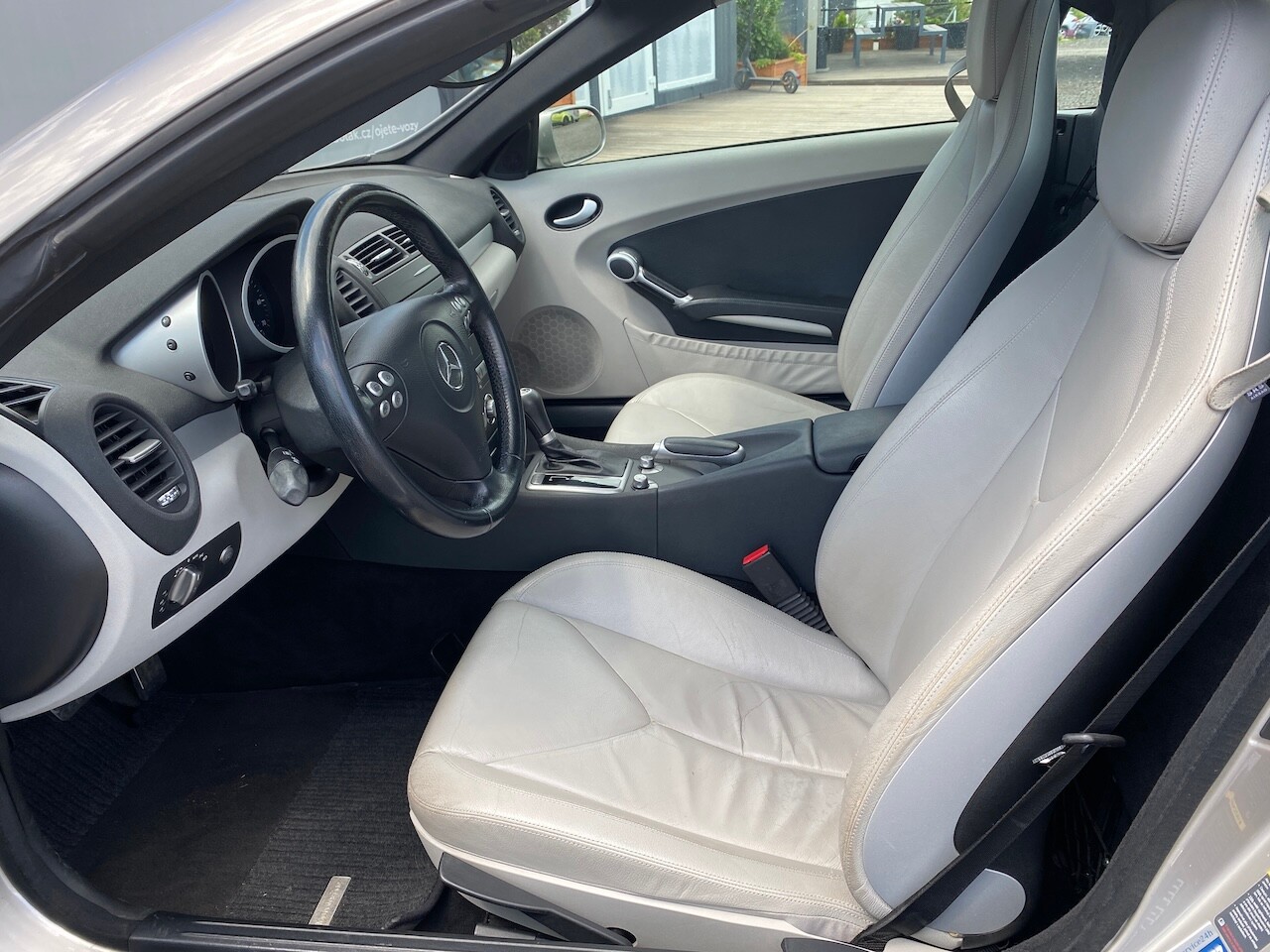 Mercedes-Benz SLK