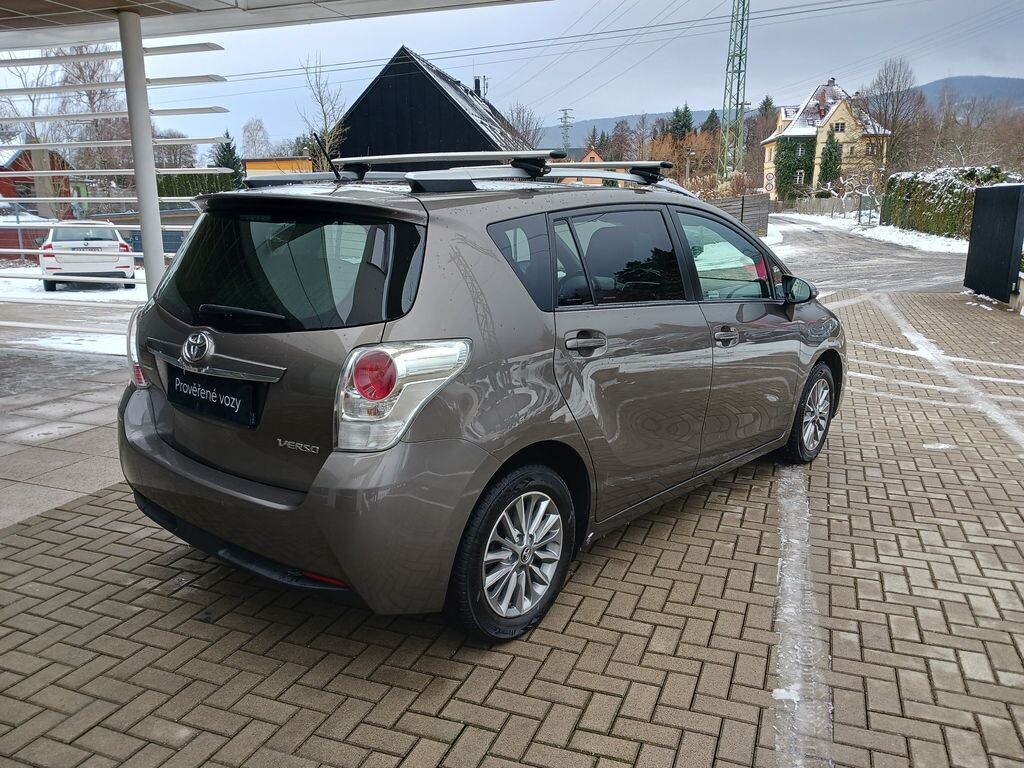 Toyota Verso