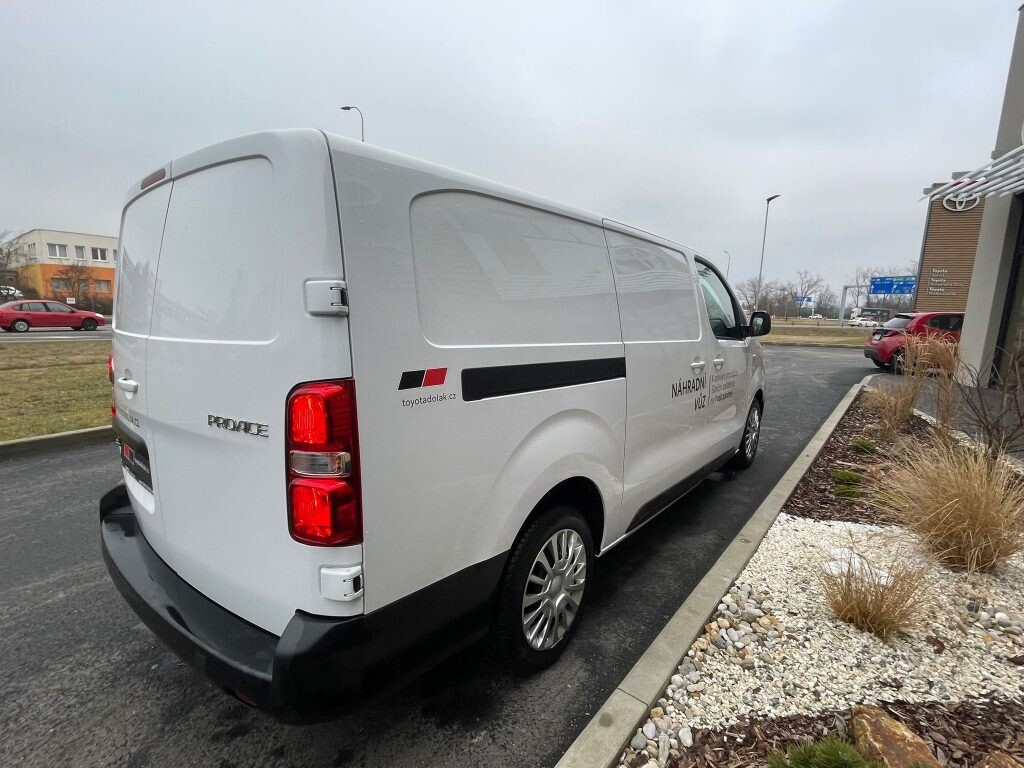 Toyota PROACE