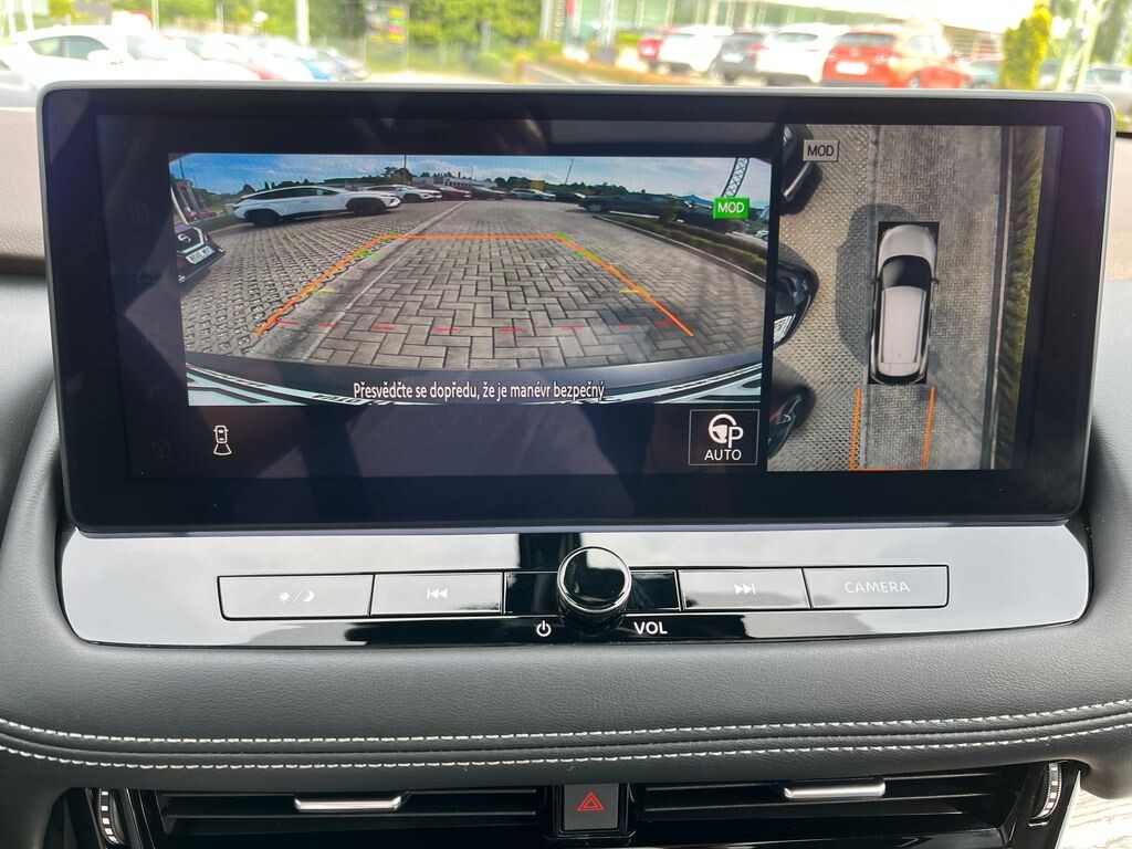Nissan Další