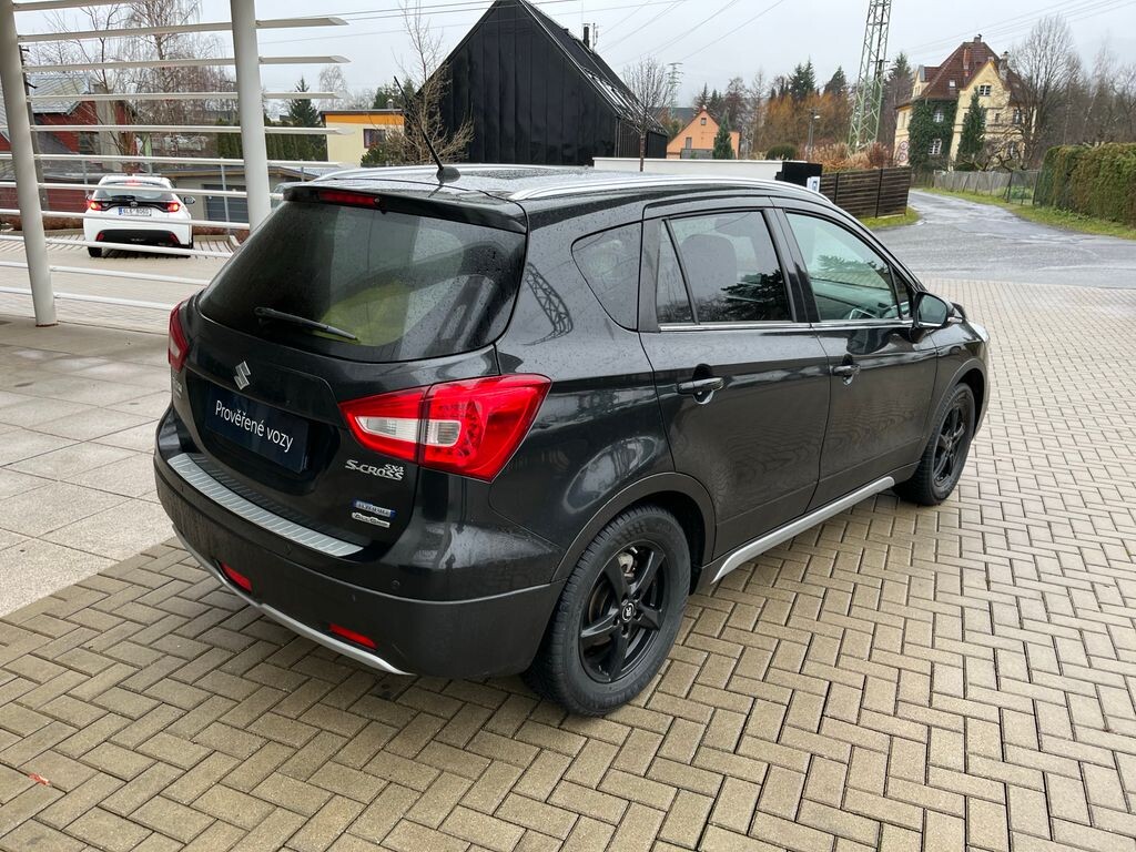 Suzuki SX4 S-Cross