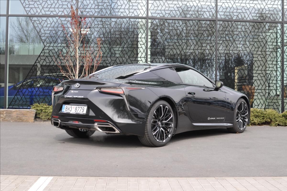 Lexus LC