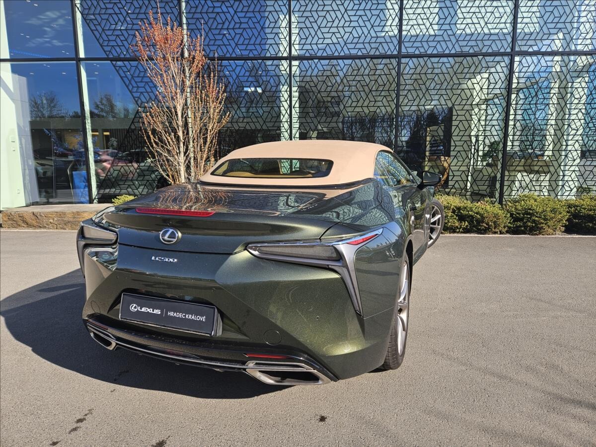 Lexus LC