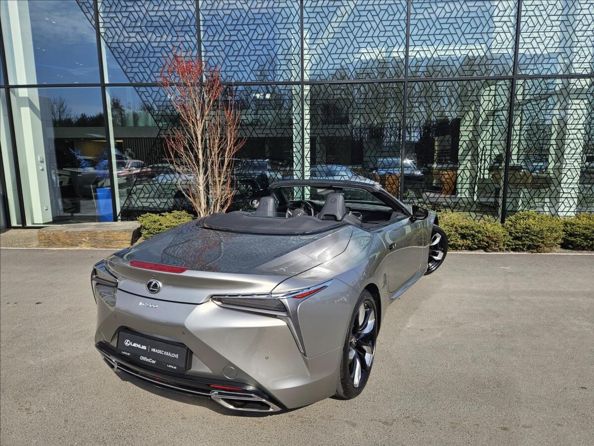 Lexus LC