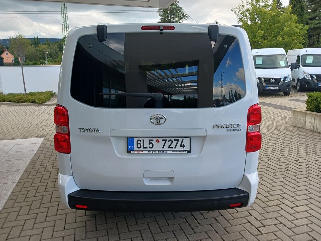 Toyota PROACE