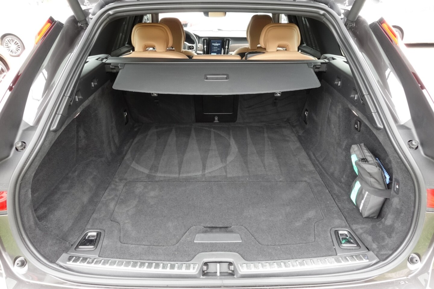Volvo V90 Cross Country