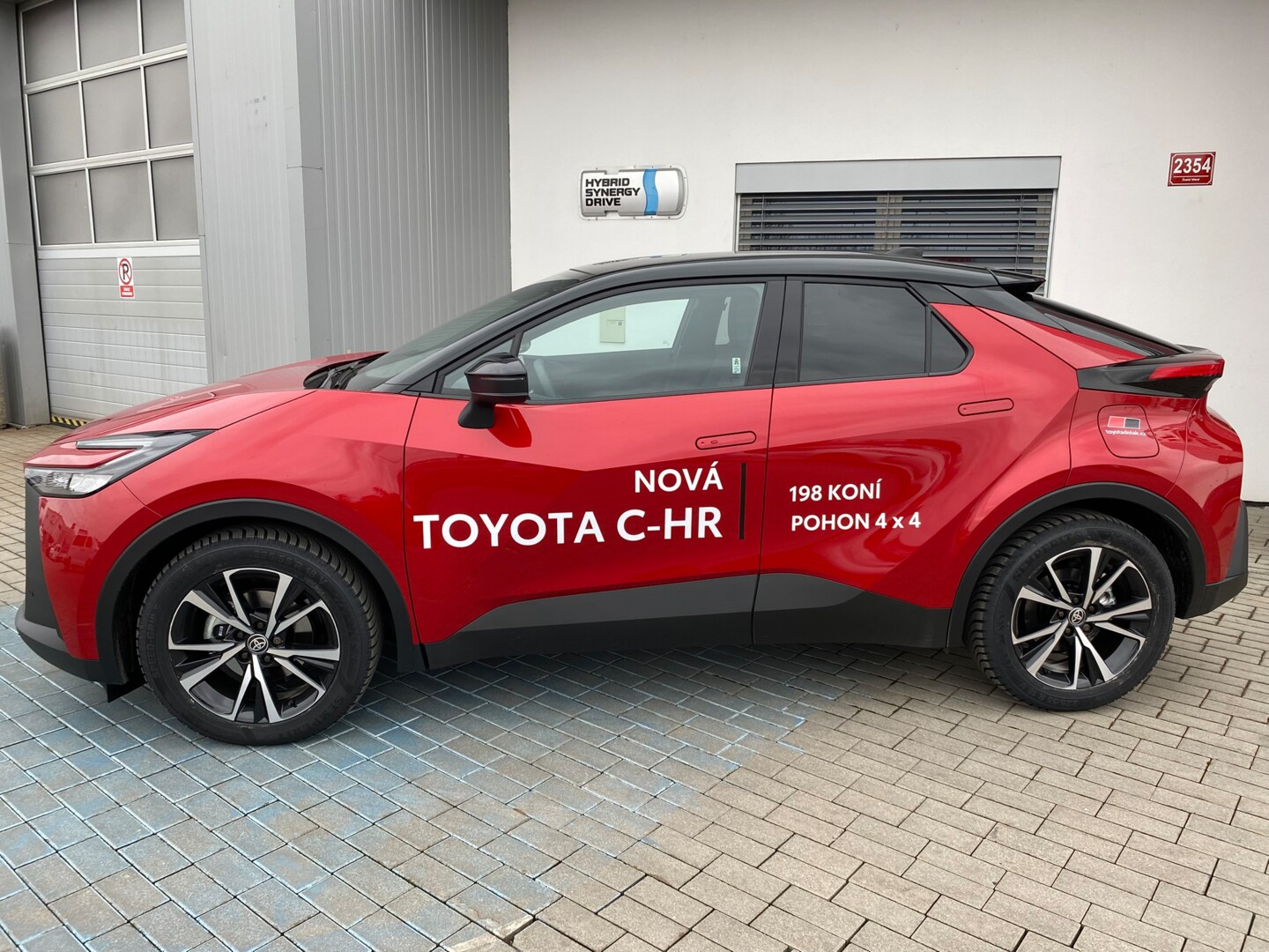 Toyota C-HR