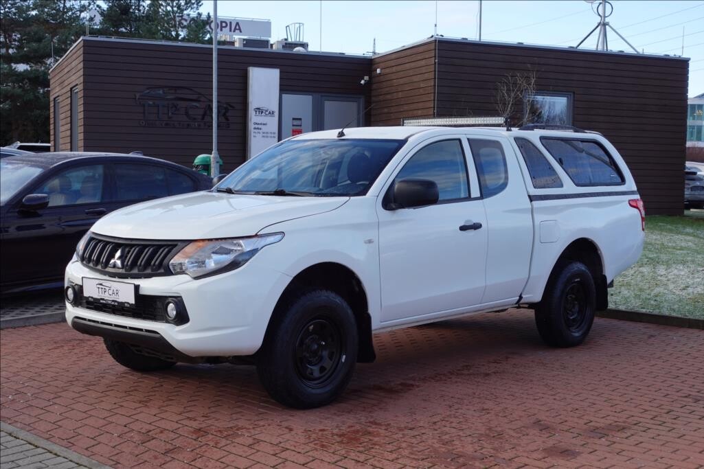 Mitsubishi L200