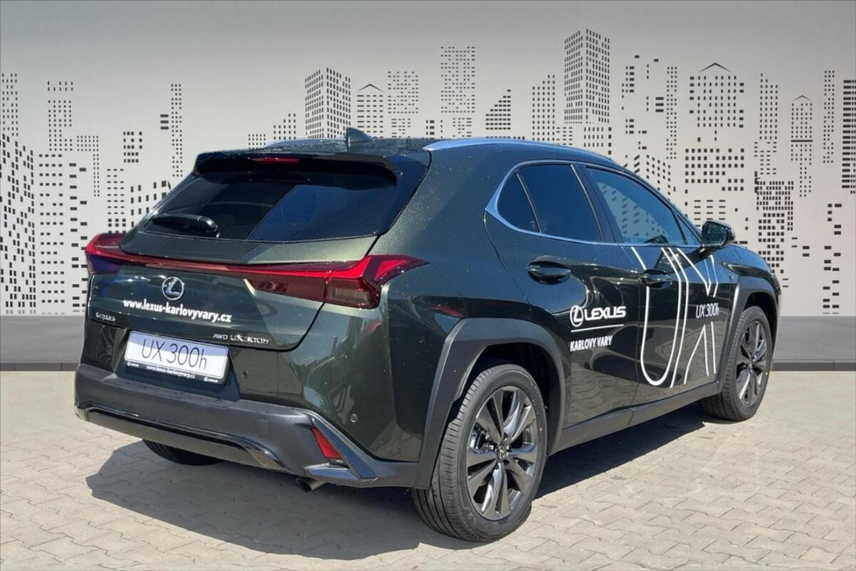 Lexus UX