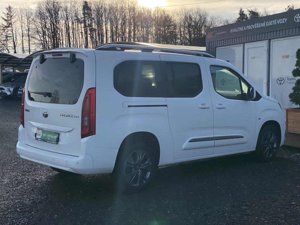 Toyota PROACE CITY VERSO