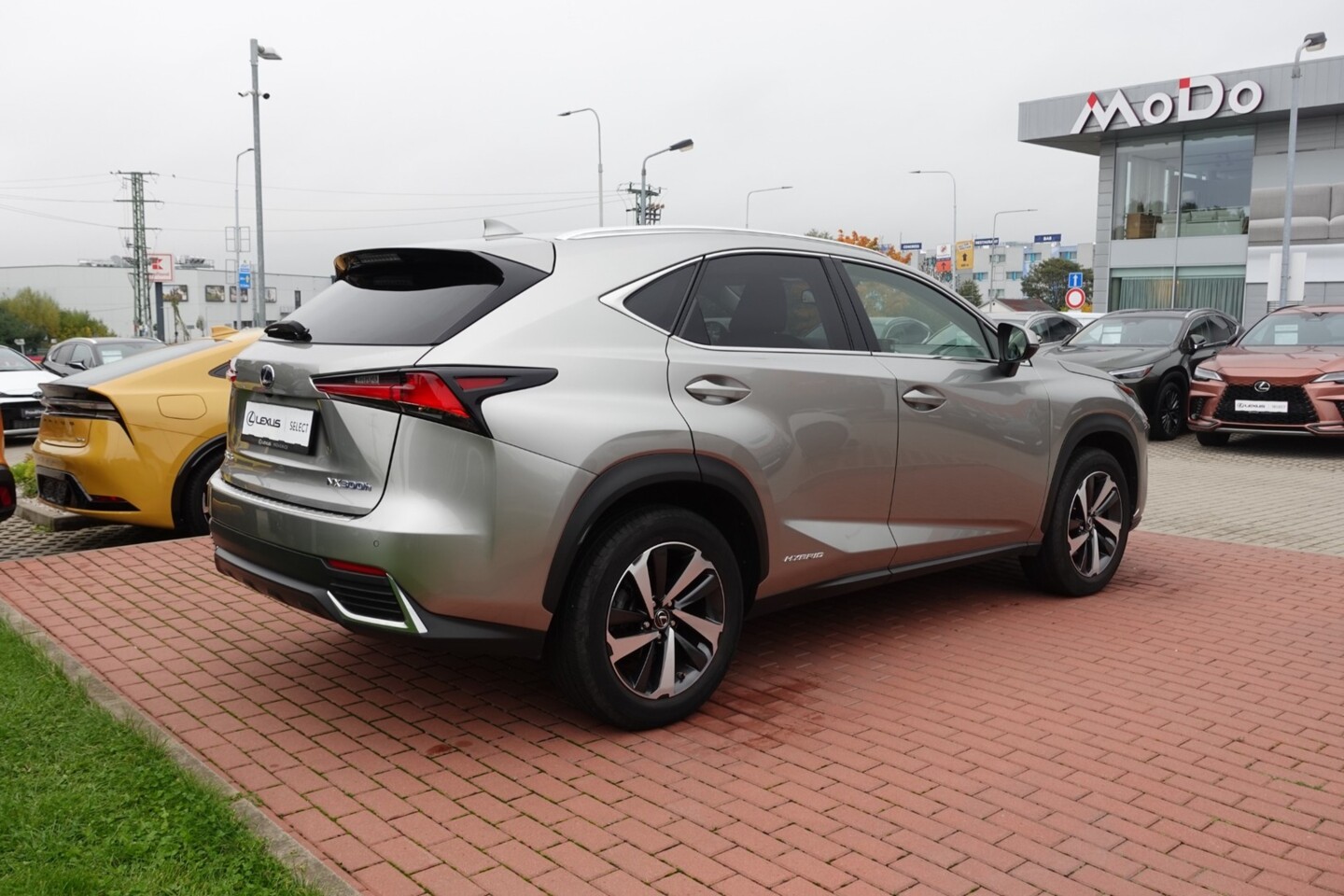Lexus NX