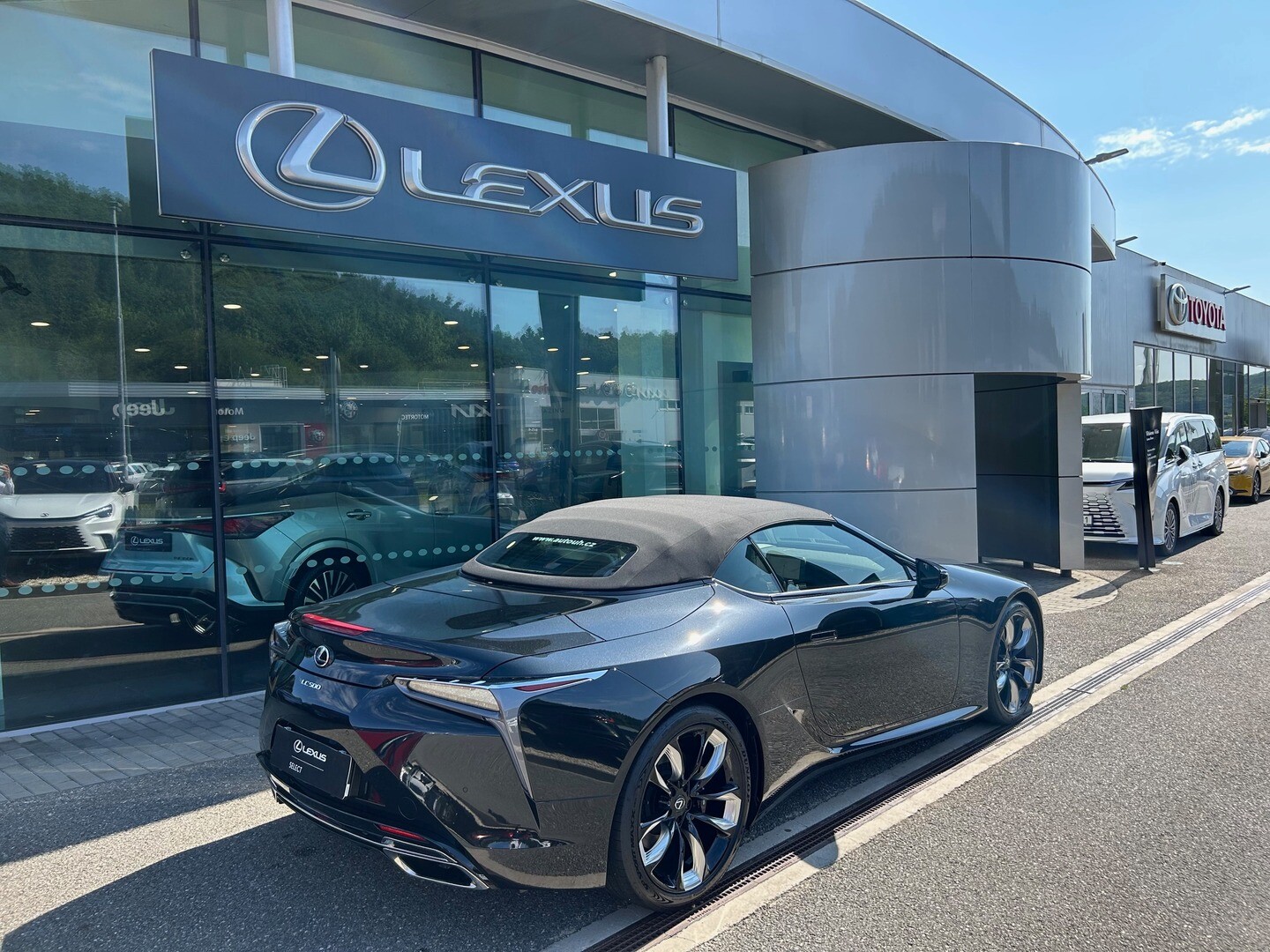 Lexus LC