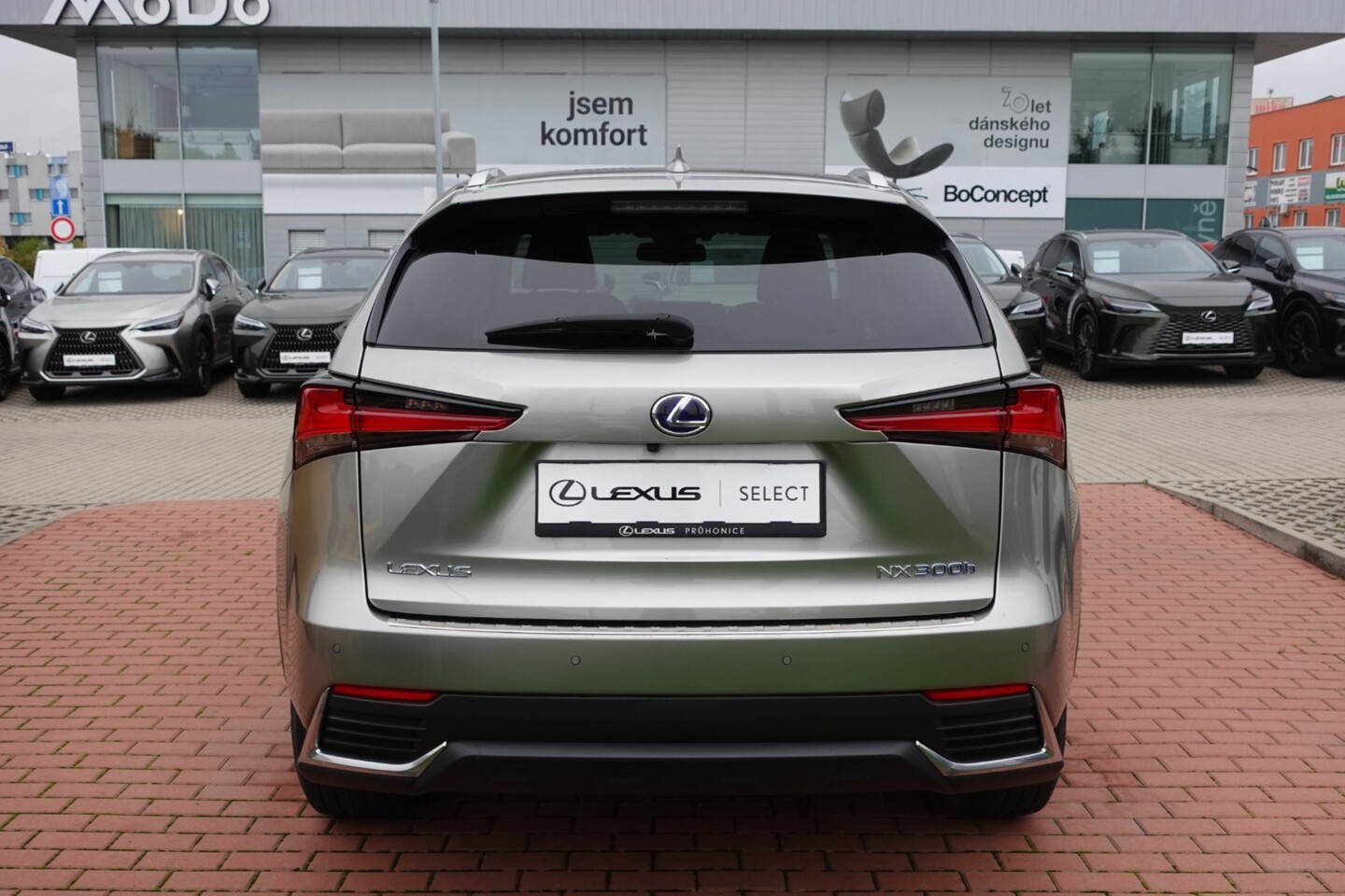 Lexus NX