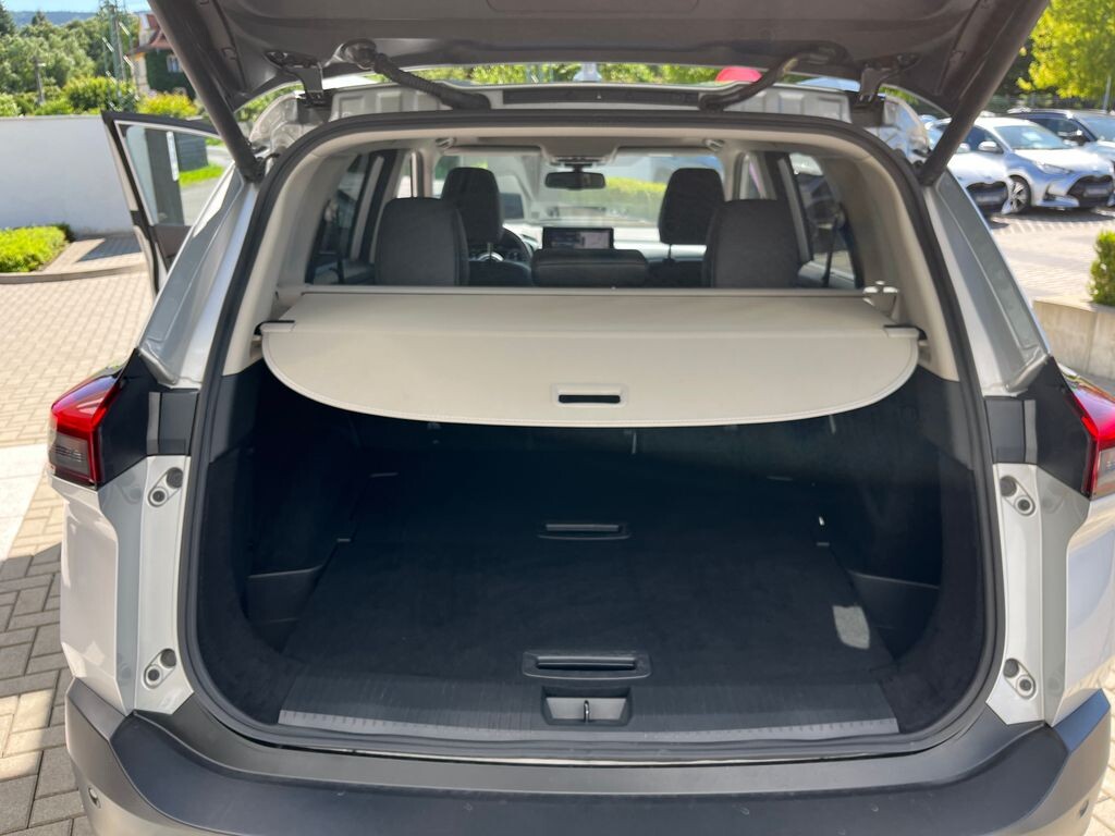 Nissan Další
