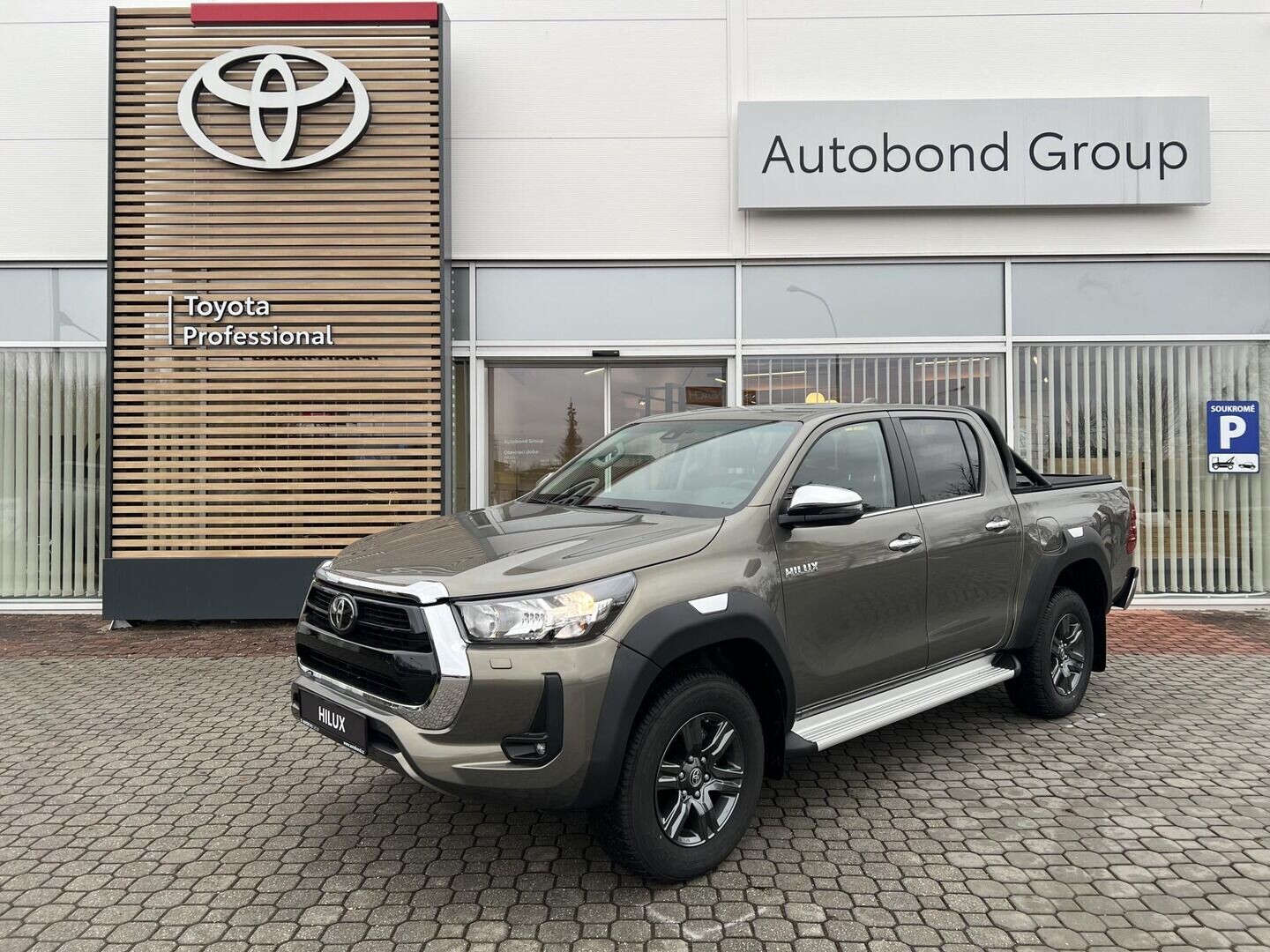 Toyota Hilux