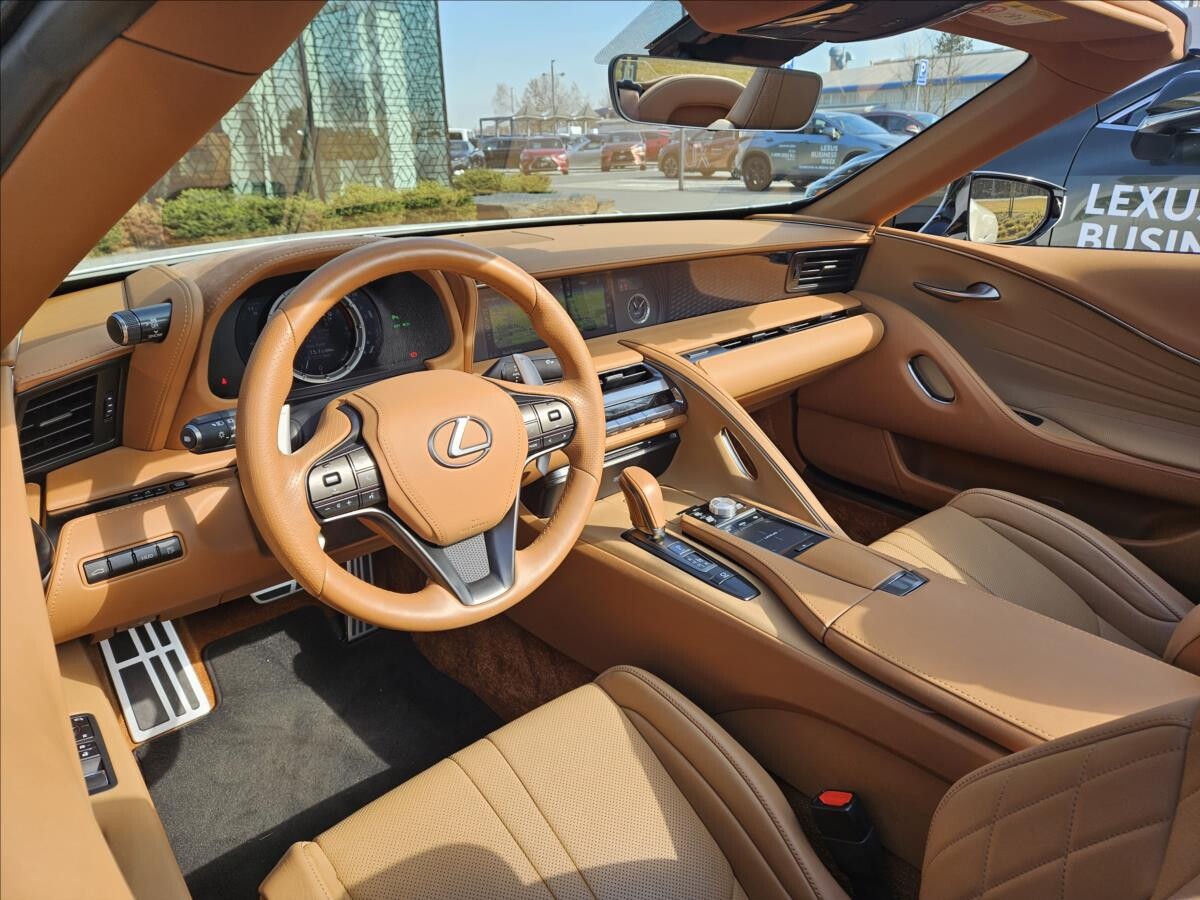 Lexus LC