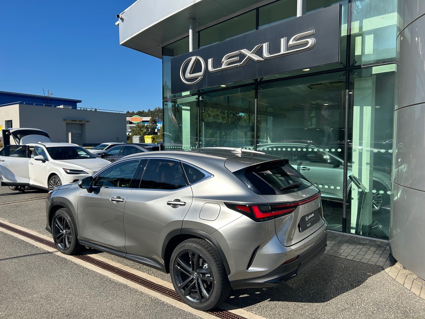 Lexus NX