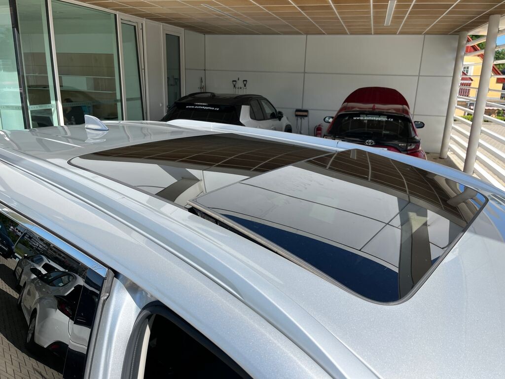 Nissan Další