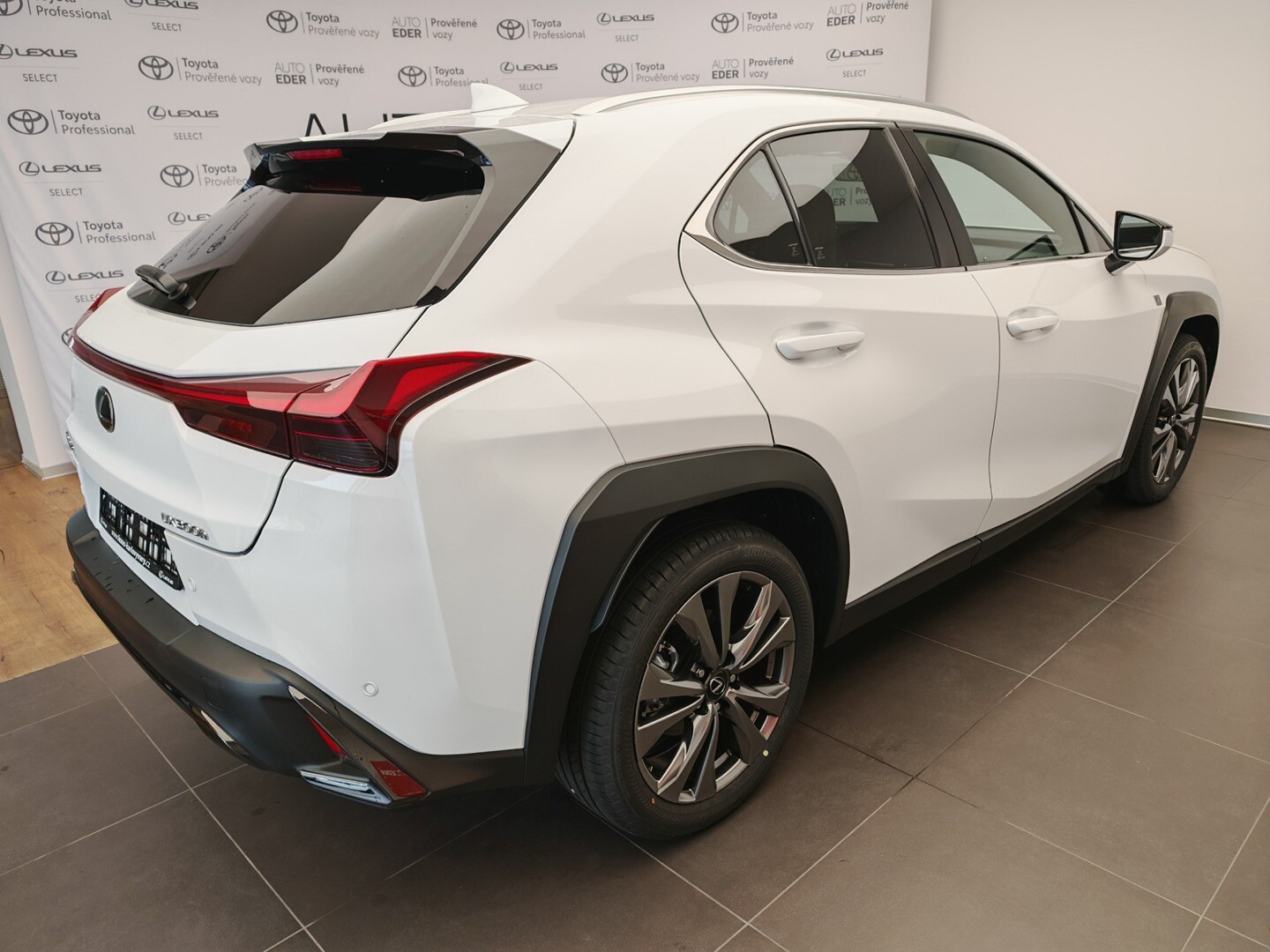 Lexus UX