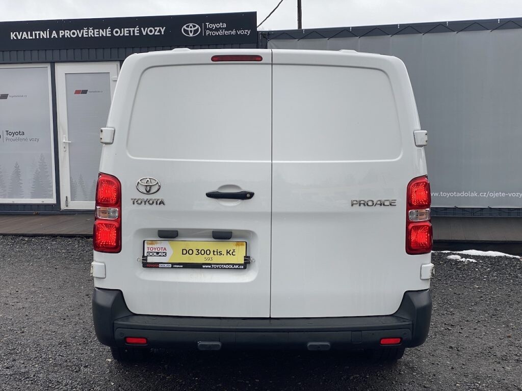 Toyota PROACE