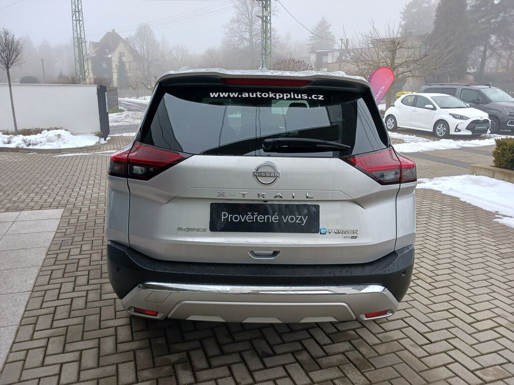 Nissan Další