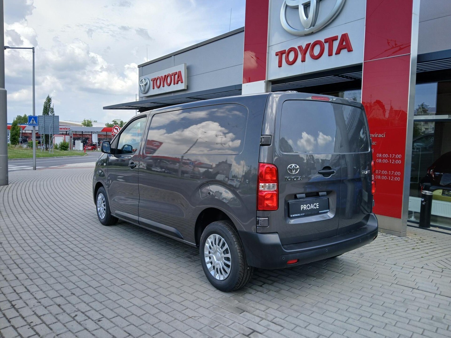 Toyota PROACE