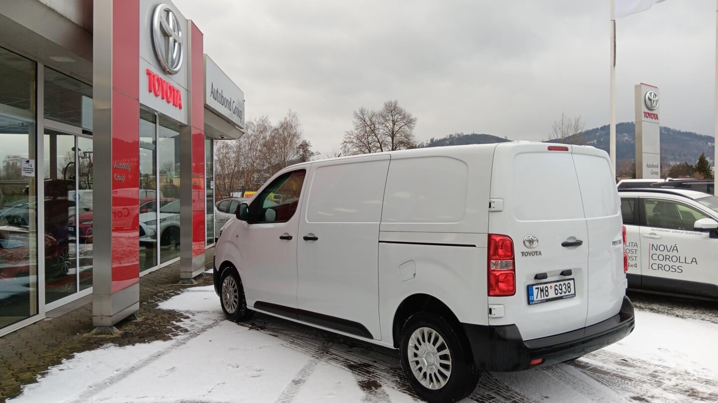 Toyota PROACE