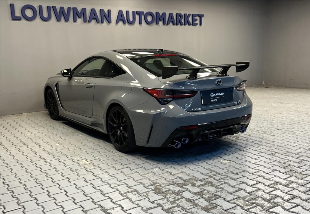 Lexus RC