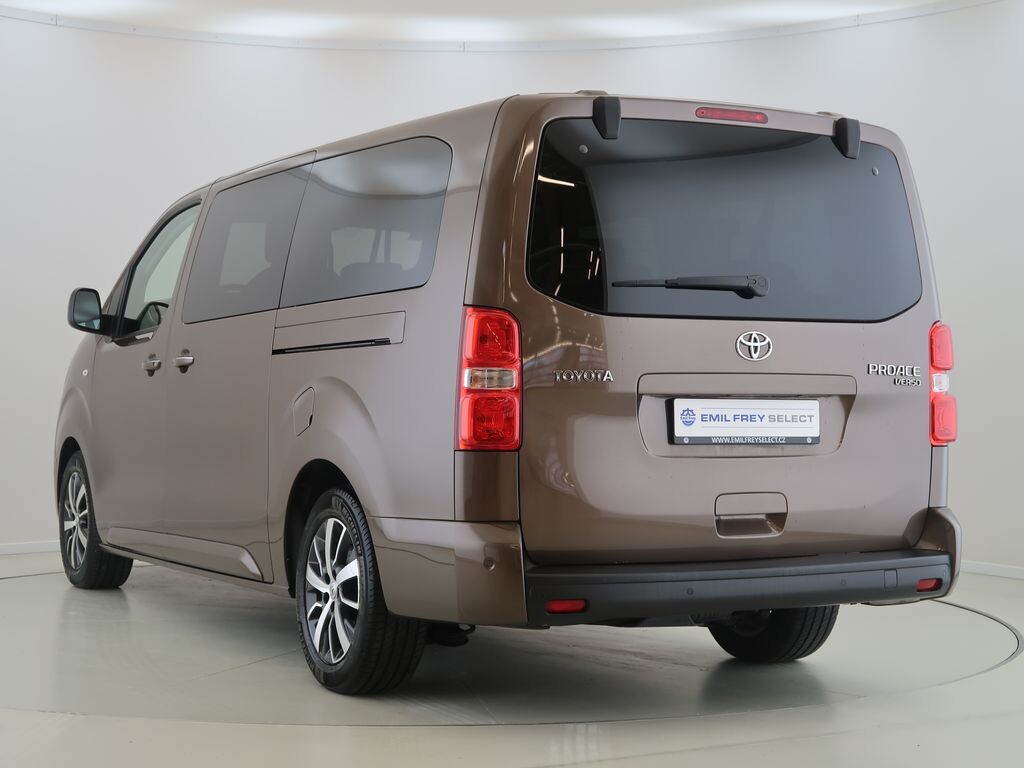 Toyota PROACE VERSO