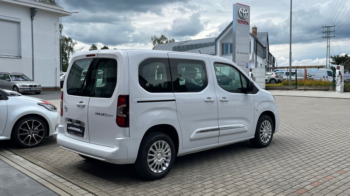 Toyota PROACE CITY VERSO