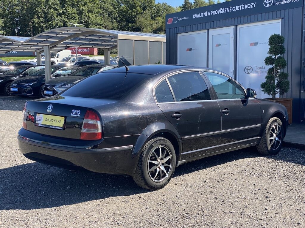 Škoda Superb