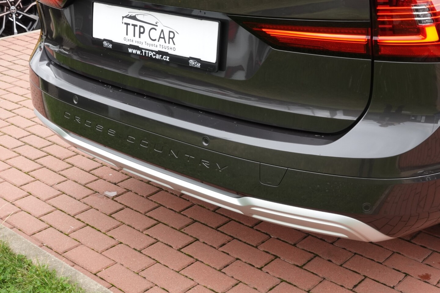 Volvo V90 Cross Country