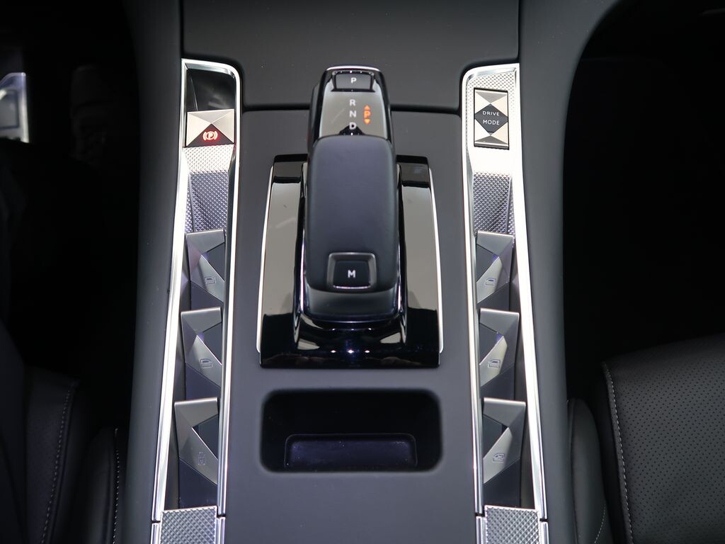 DS Automobiles DS 7 Crossback