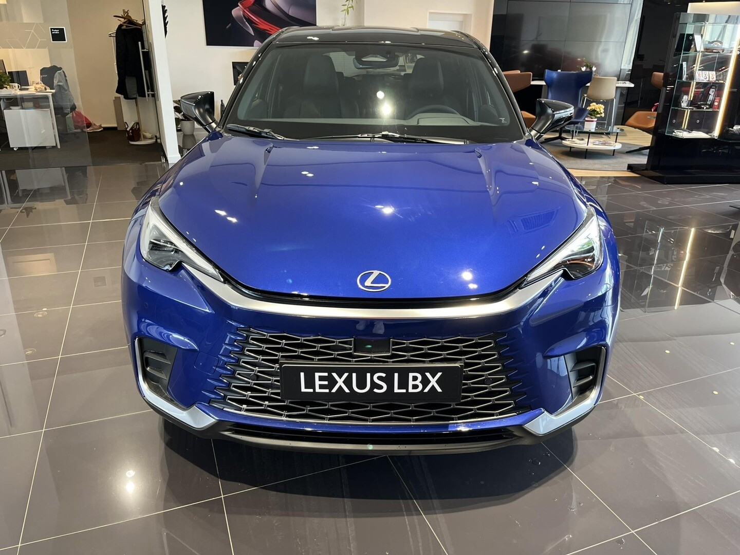 Lexus LBX