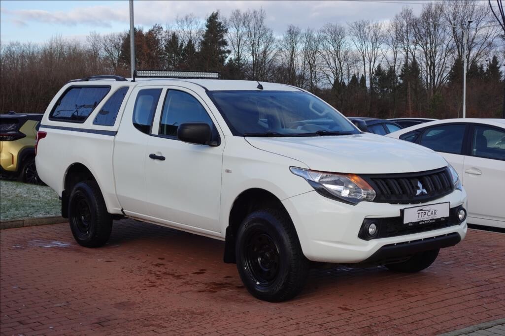 Mitsubishi L200