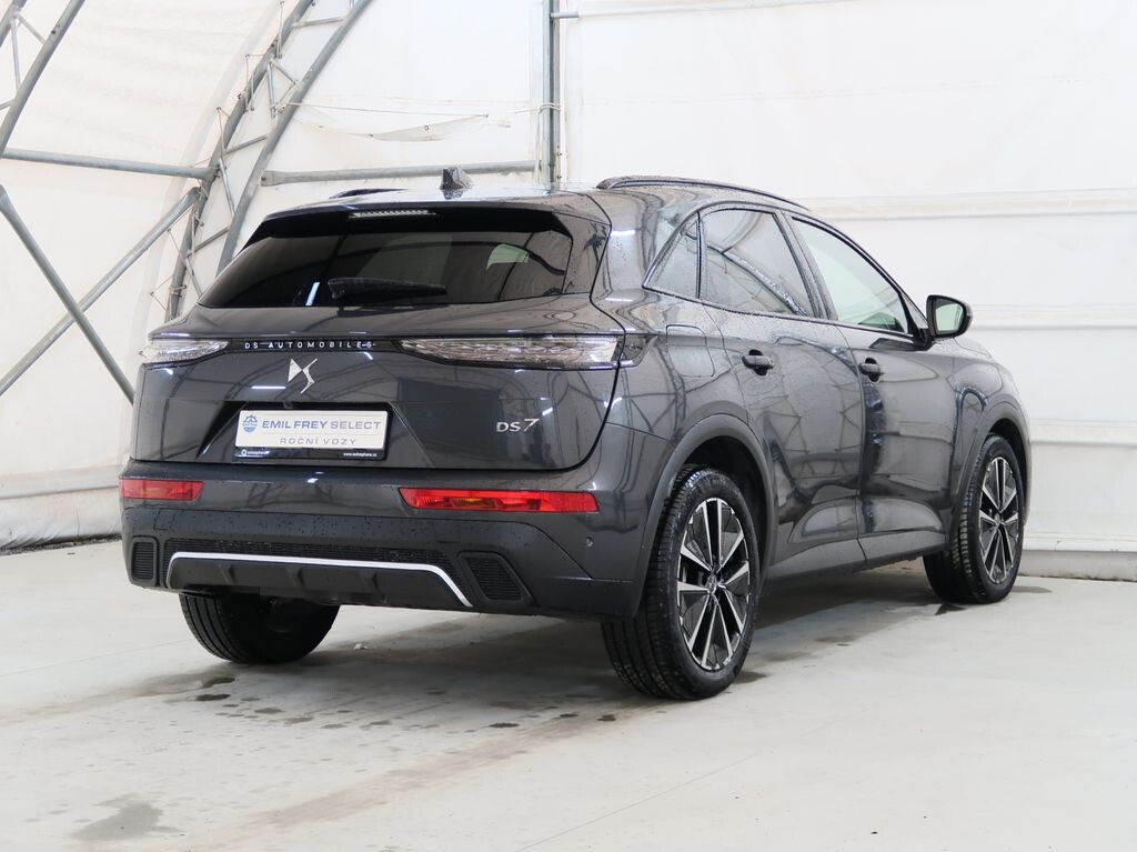 DS Automobiles DS 7 Crossback