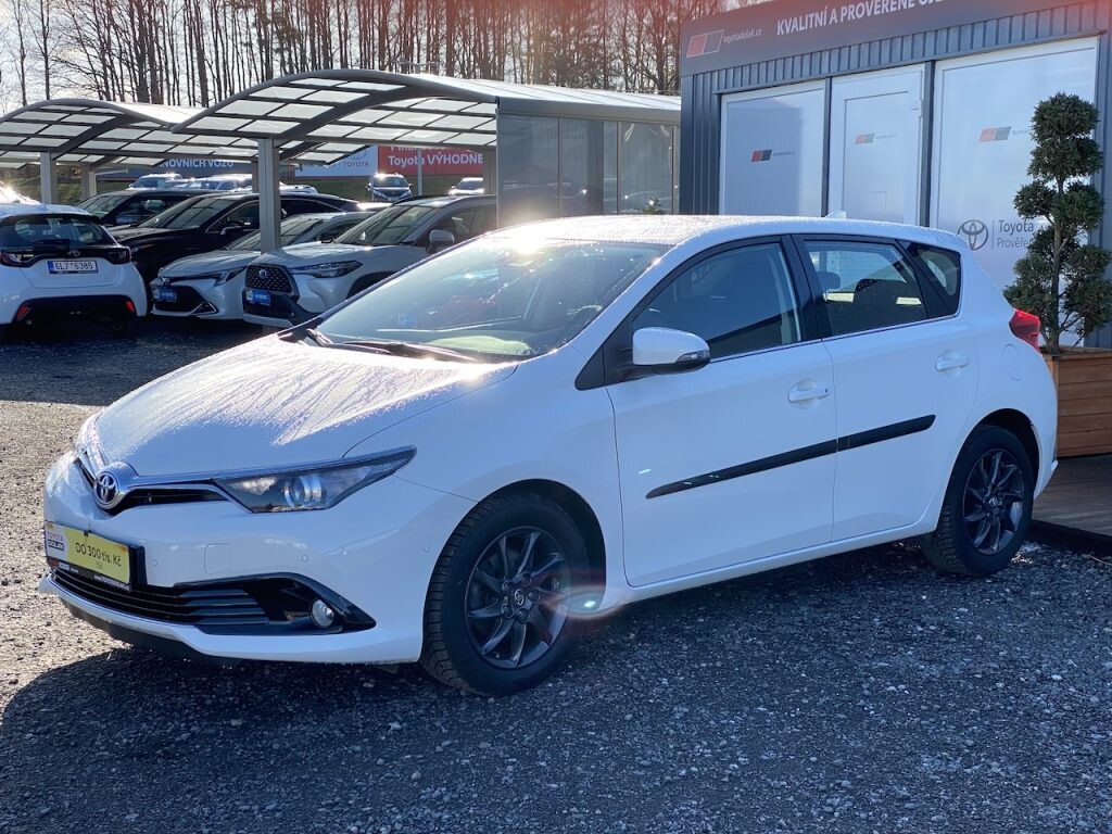 Toyota Auris