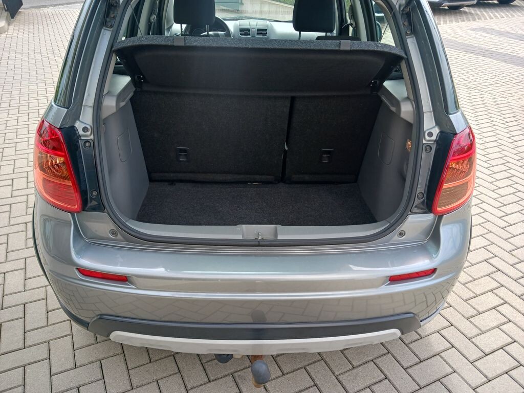 Suzuki SX4
