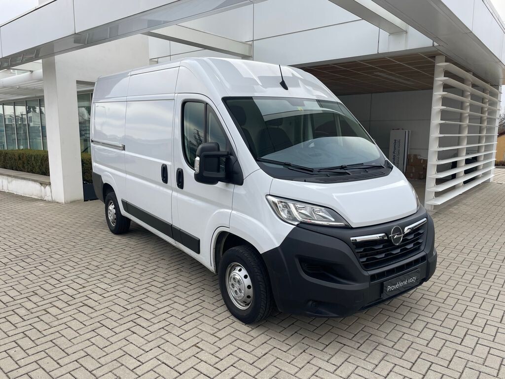 Opel Movano