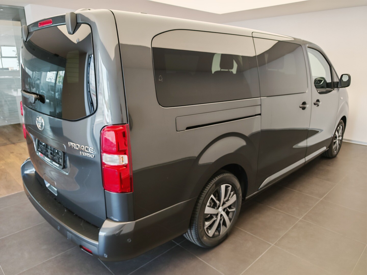 Toyota PROACE