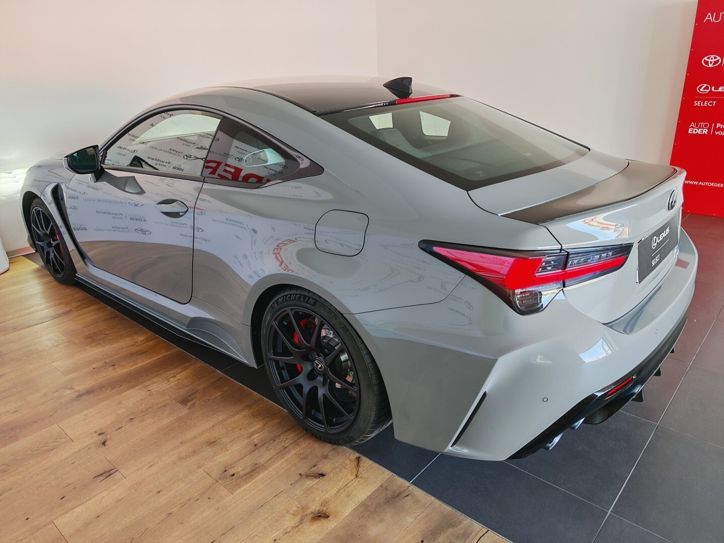Lexus RC