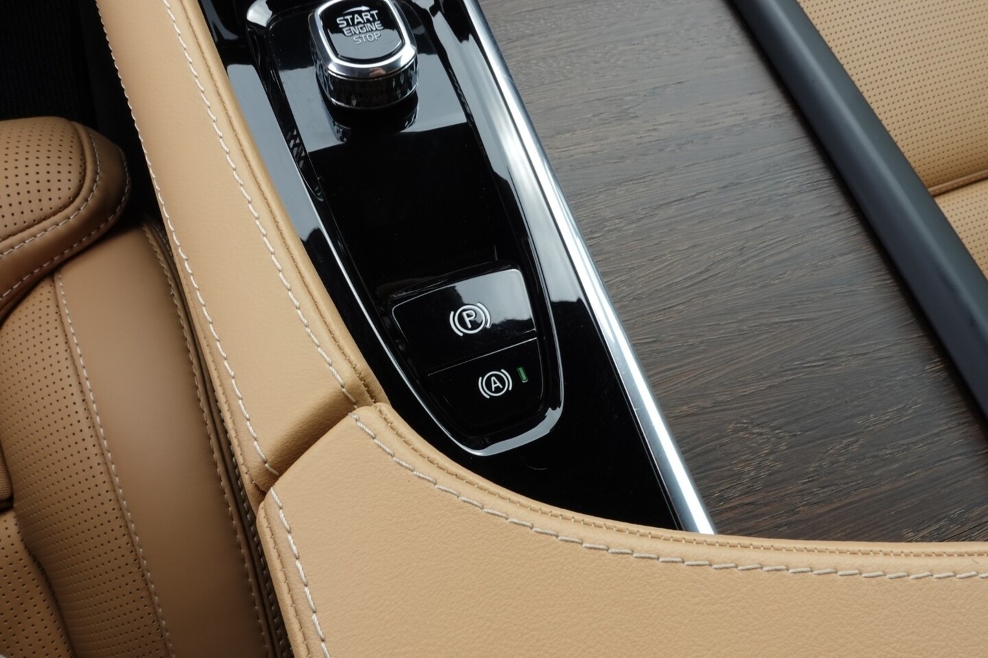 Volvo V90 Cross Country