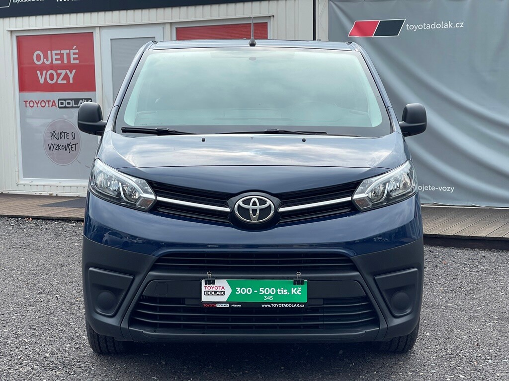 Toyota PROACE