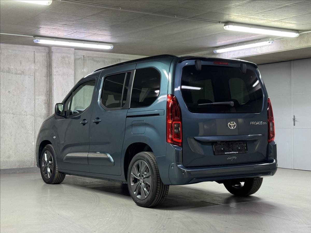 Toyota PROACE CITY VERSO