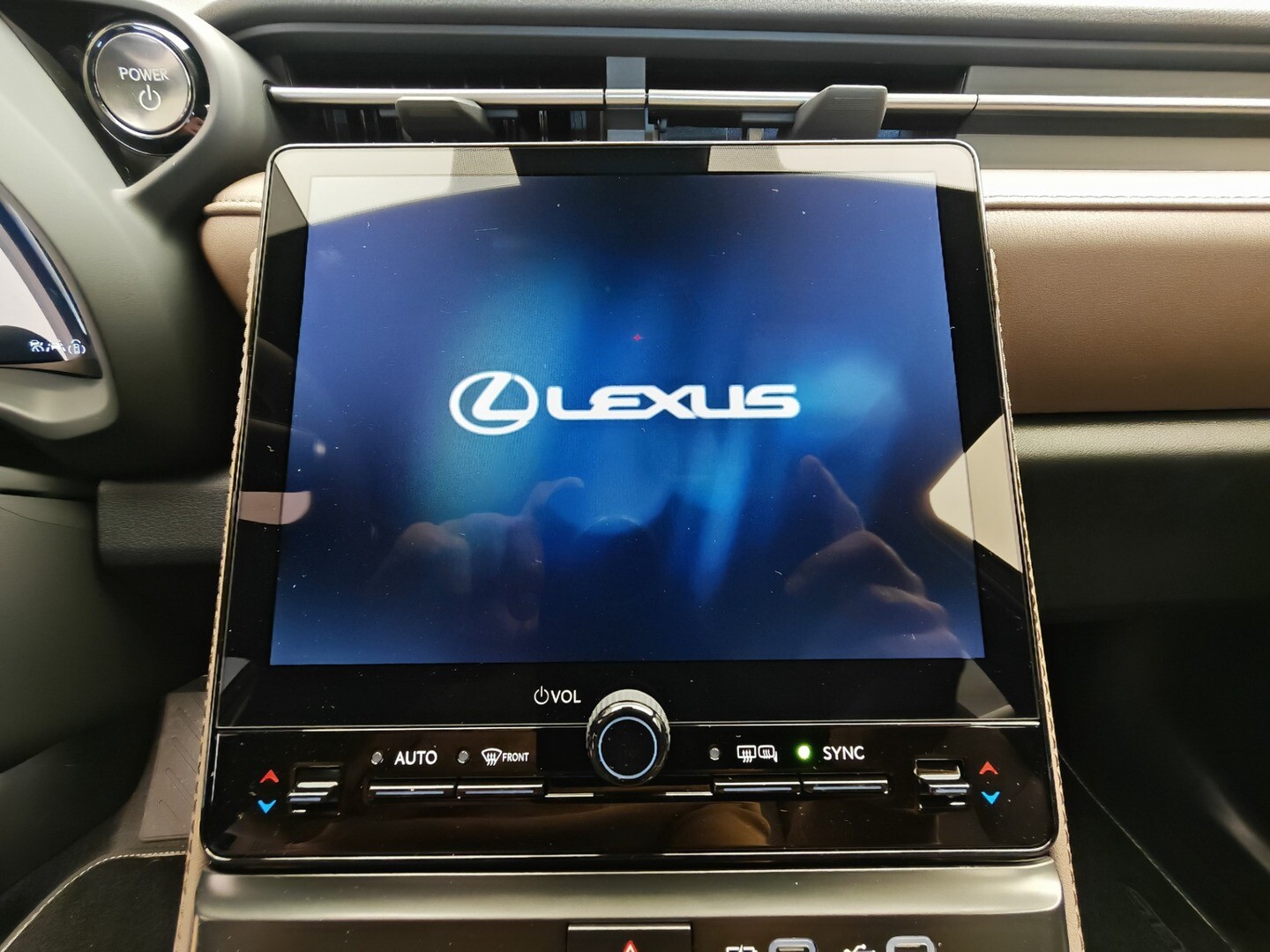 Lexus LBX