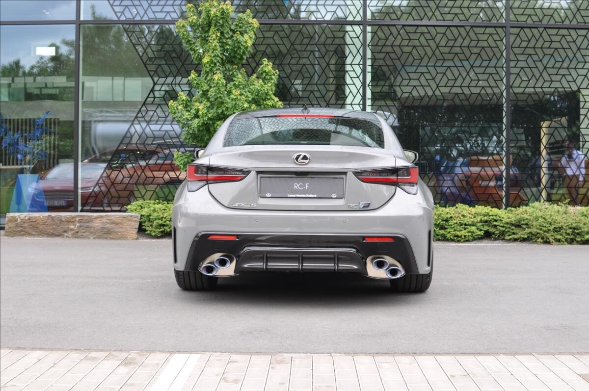 Lexus RC