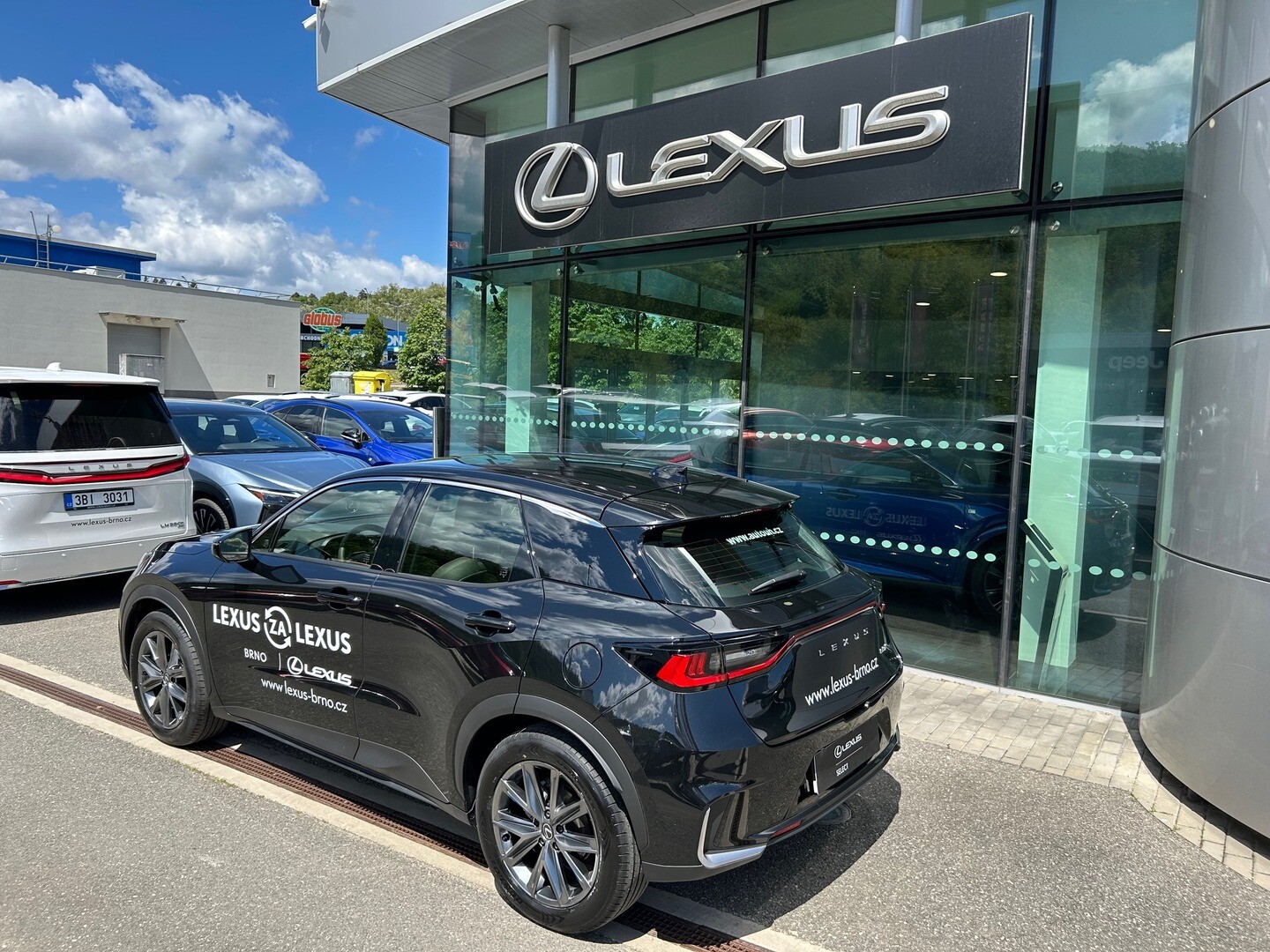 Lexus LBX