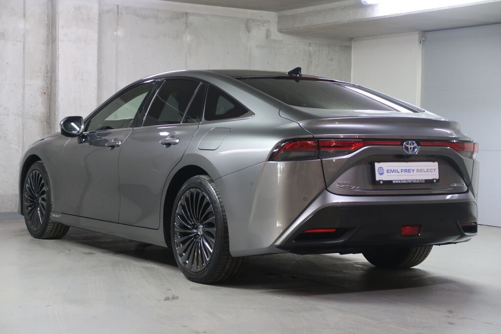 Toyota Mirai